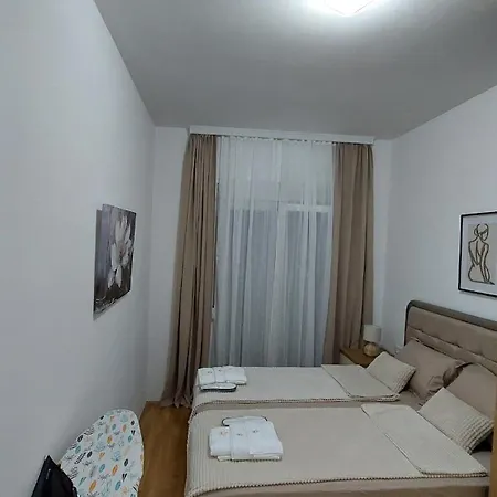 D&m Lux1 Apartament